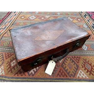 Aubergine Leather Trunk from Shanghai - Circa 1920 Aubergine Leather Trunk from Shanghai - Circa 1920