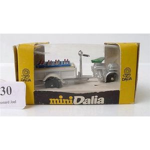 Mini Dalia (Spain) Repartidor Leche 1397 3-wheel milk Churn…