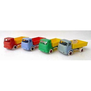 Four Vape (France) friction plastic model Lorries, unboxed…