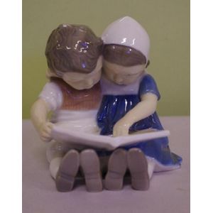 B&G 2 Boys on Bench factory Big Brother Bing Grondahl Denmark 1648 Figurine 7.5