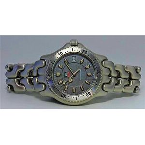 Vintage Tag Heuer Professional 