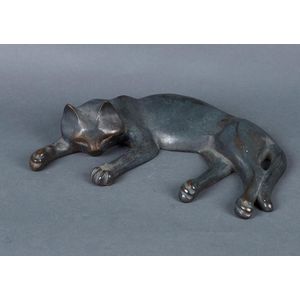 Kathleen Shillam, Sleeping Cat, Bronze, 29 cm long, signed…