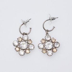 Chanel (France) earrings - price guide and values