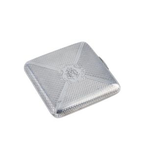 A good quality heavy Russian silver cigarette case, square,…