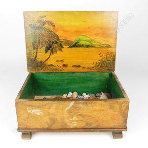 A Jane Brenkley decorated box, the lid and sides carved,…
