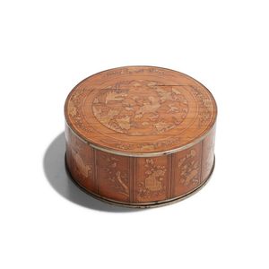 A fine Vietnamese Bamboo-Veneer betel box, 19th century, very…