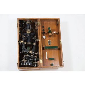 Theodolite by Cooke, Troughton & Simms no 17929, with original…
