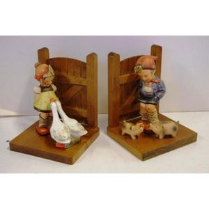 Hummel Goebel timber bookends boy with pigs and girl with geese,…