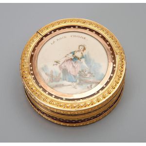 A French gold and horn box, Paris, circa 1785, later inset…