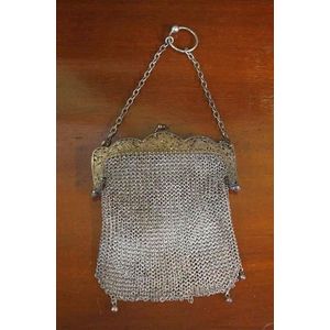 Sterling Silver Antique Chain Mail Mesh Evening Bag Purse at 1stDibs   antique chain mail purse, chain mail purse antique, antique chainmail purse