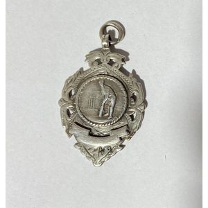 Medallions, badges, fobs etc., cricket memorabilia - price guide and values