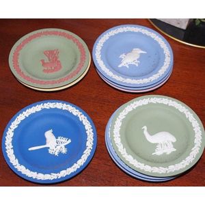 Australian Fauna Wedgwood Jasperware Collection - Wedgwood - Ceramics