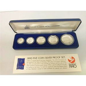 A Royal Australian mint 1990 New Zealand five coin silver proof…