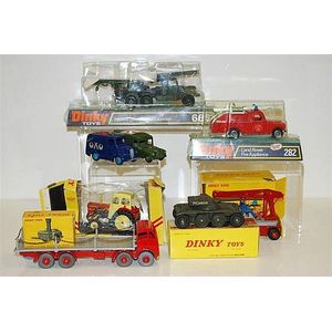 Collection of Dinky models, including Dinky 305 David Brown…