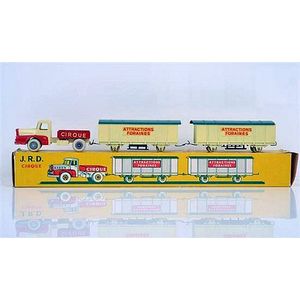 J.R.D. Tracteur Unic 6 cylinders 'Cirque Attractions Foraines'…