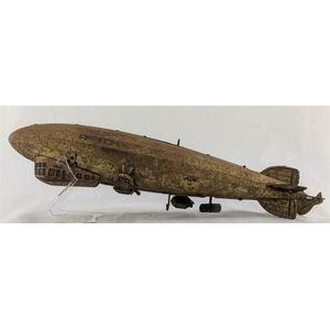 Tin plate litho wind up Zepellin R101. Made by TippCo, Germany.…