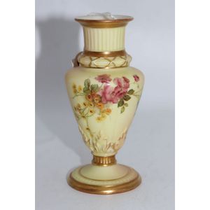 Royal Worcester (England) vases, other - price guide and values