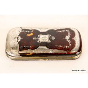 An antique silver mounted tortoiseshell spectacles case, early…