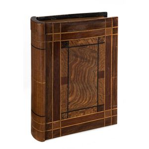 Thomas Griffiths (attributed) book box, assorted Australian…