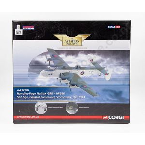 As new Corgi AA37207 Aviation Archive diecast 1:72 model…
