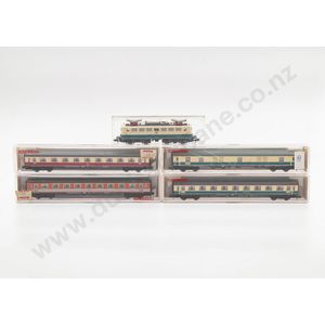 N gauge Fleischmann railway Db 110 283 8-wheel double truck…