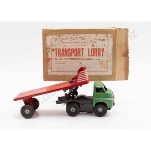 Part boxed Tri-ang Minic transport lorry, red and green…