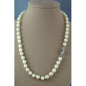 Silver Clasp Pearl Necklace - Necklace/Chain - Jewellery