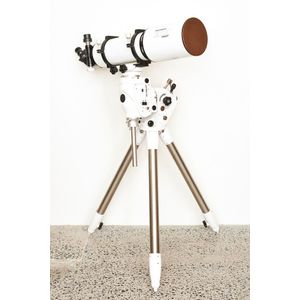 Orion Eon 130 mm triplet Ed Apochromatic Refractor telescope,…