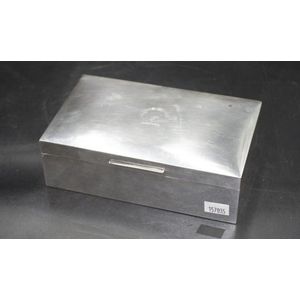 Elizabeth II sterling silver cigarette box hallmarked…