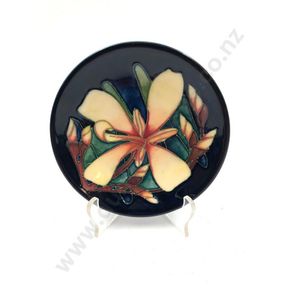 Moorcroft dish clearance