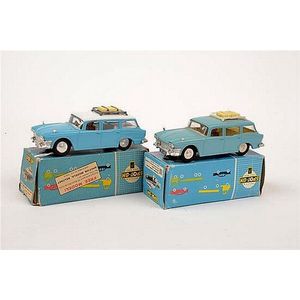 Two Spot On 183 Humber Super Snipe Estate cars, both light blue,…