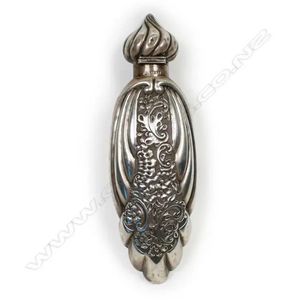 A large stylish late Victorian silver embossed scent bottle,&hellip;
