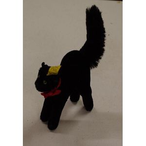 Steiff cat 22.5 cm at highest measurement atop tail. Retains…