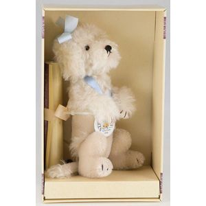 Boxed as new, Steiff club 1996 replica 1931 Poodle, long fluffy…