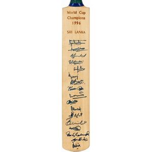 Sri Lanka 1996 World Champs Signed Cricket Bat - Sporting 