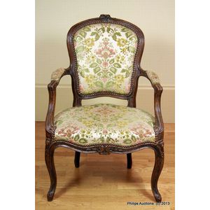 1900s Antique French Rococo Louis XV Style Asymmetrical Fauteil Arm Chair -  a Pair