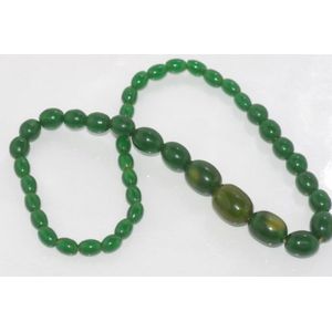 Graduated Green Bakelite Bead Necklace - 45cm Length - Necklace/Chain ...