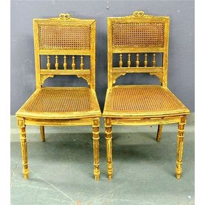 Single hall seat