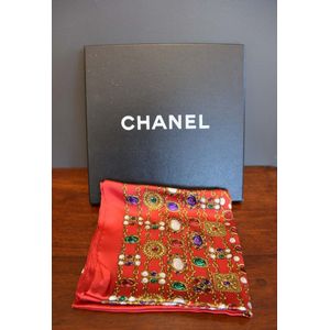 Chanel Vintage 1982 Gripoix Cross Necklace in Box