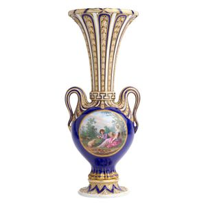 Rare Sevres Porcelain Reticulated Vase, 1762 - Sevres/Style - Ceramics