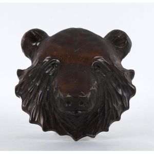 19th Century Hand-Carved Fox 'Black Forest' Coat Hook For Sale at