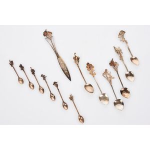 Set of six Australian sterling silver wildflower tea spoons…