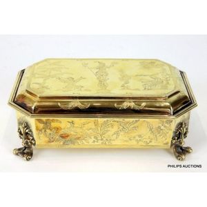 A George V sterling silver-gilt box, 1935 London, William…
