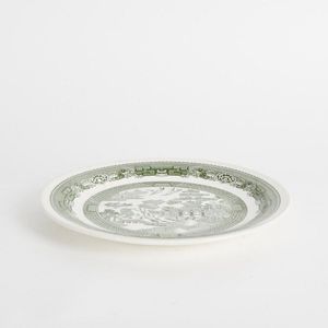 A green Crown Lynn willow pattern plate, diameter 255 mm