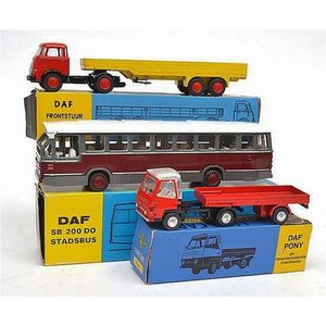 Three lion car (Holland) models, including 38 Daf city Bus;…
