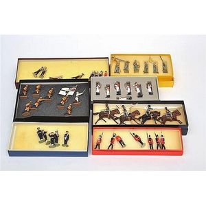 A collection of toy soldiers, various makes, unchecked,…