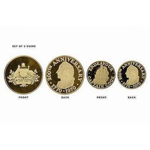 An 18ct gold Captain Cook Commemmorative Coin Set; 200th…
