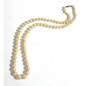 Graduating Akoya Pearl Necklace with 65 Pearls - Necklace/Chain - Jewellery