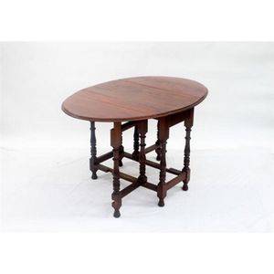 An oak gateleg table circa 1900, 73 x 130 x 88 cm