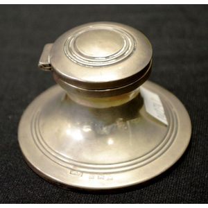 Sterling silver inkwell, hallmarked Birmingham 1909, maker:…